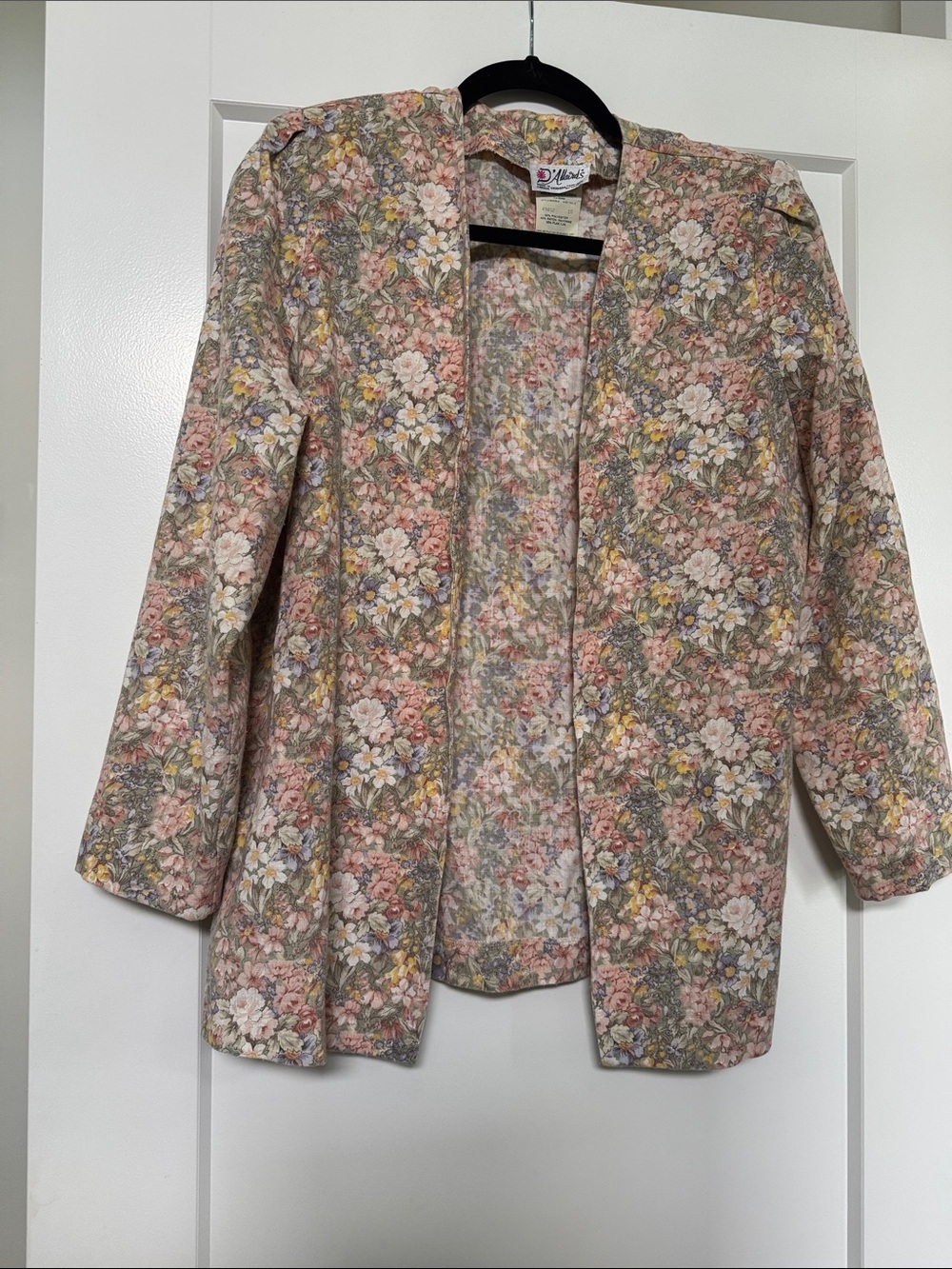 Floral-Print Beige Blazer - Women's Tailored Jacket - Picture 2 of 9
